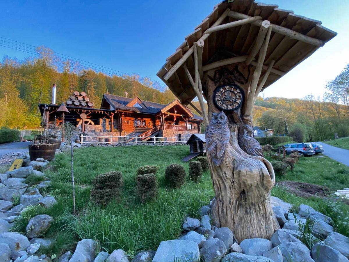Koliba U Rytiera Villa Zvolen Exterior photo